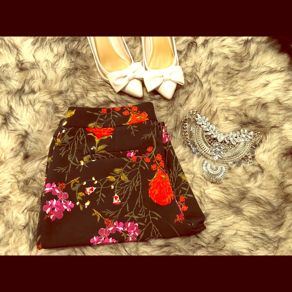 Cynthia Rowley Floral Straight Trousers NWOT